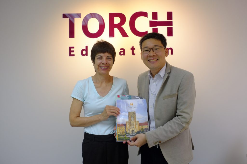 DR.PIA WOOD VISITED TORCH EDUCATION